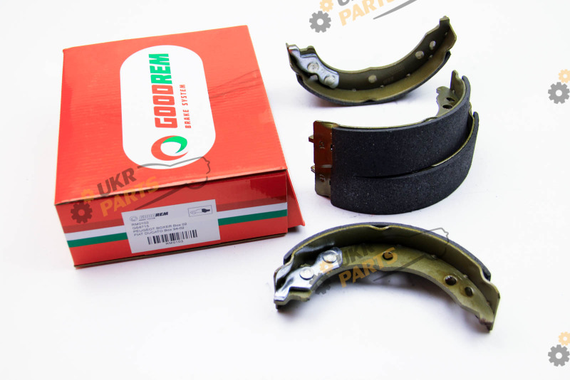 Тормозные колодки барабанные Goodrem RM0103