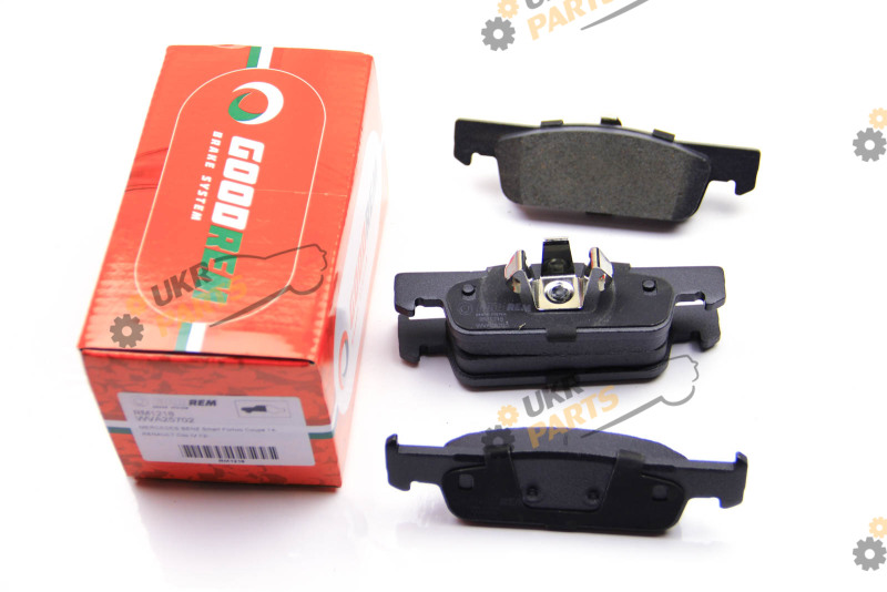 Тормозные колодки Goodrem RM1218