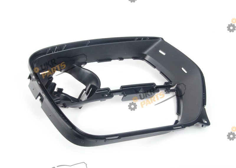 Решетка переднего бампера BMW 51117312598