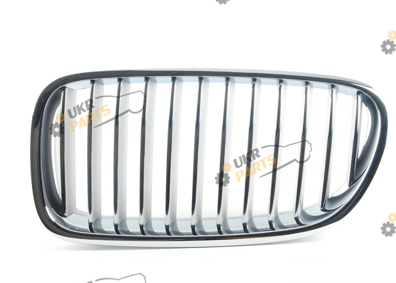 Решетка радиатора BMW 51137261355