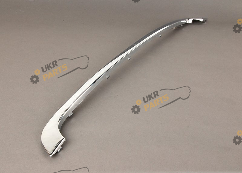 Решетка переднего бампера BMW 51117127931