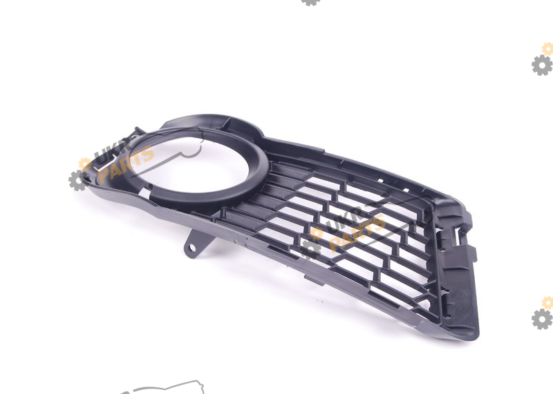 Решетка радиатора BMW 51118038936