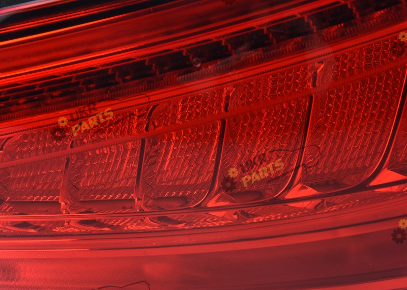 LEUCHTE VAG 8R0945094D LEUCHTE VAG 8R0945094D