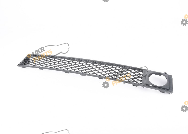 Решетка переднего бампера BMW 51117186507