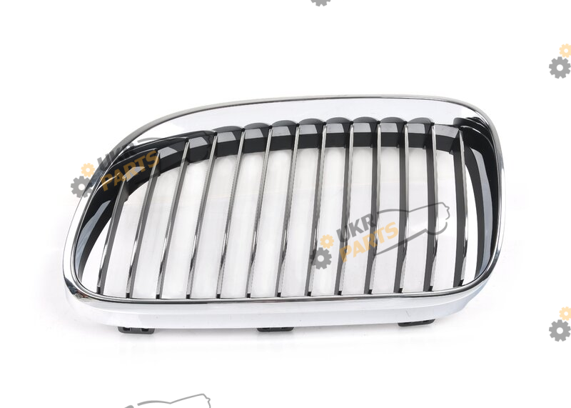 Решетка радиатора BMW 51137254969