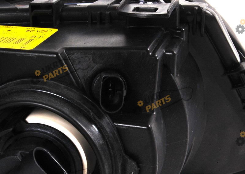 BMW 63127165773 BMW 63127165773