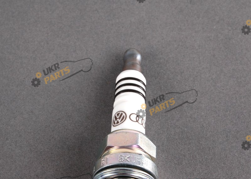 Свеча зажигания VAG 101000033AA Свеча зажигания VAG 101000033AA