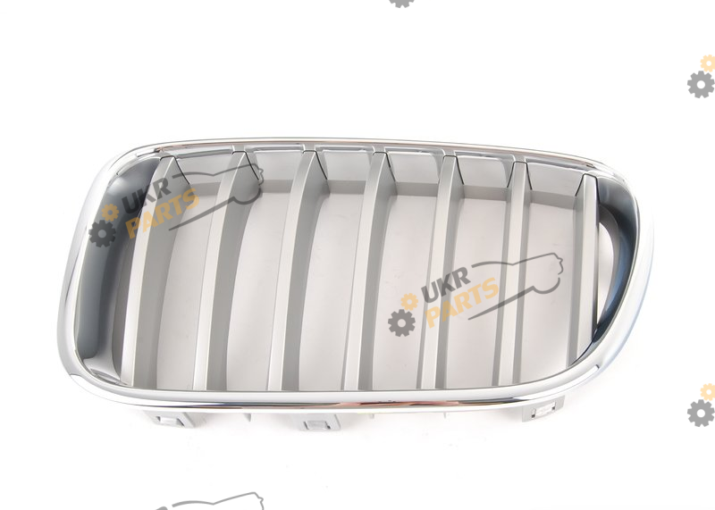 Решетка радиатора BMW 51 11 7 237 421