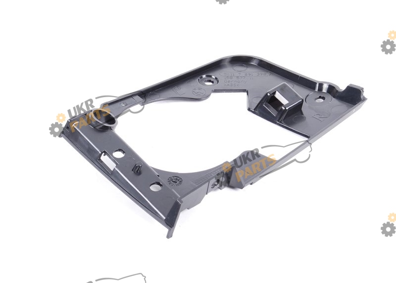 Крышка буксировочного крюка BMW 51117891398