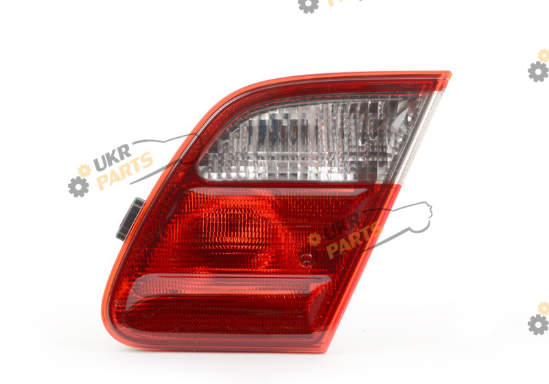 Задний фонарь MERCEDES-BENZ A2108204264