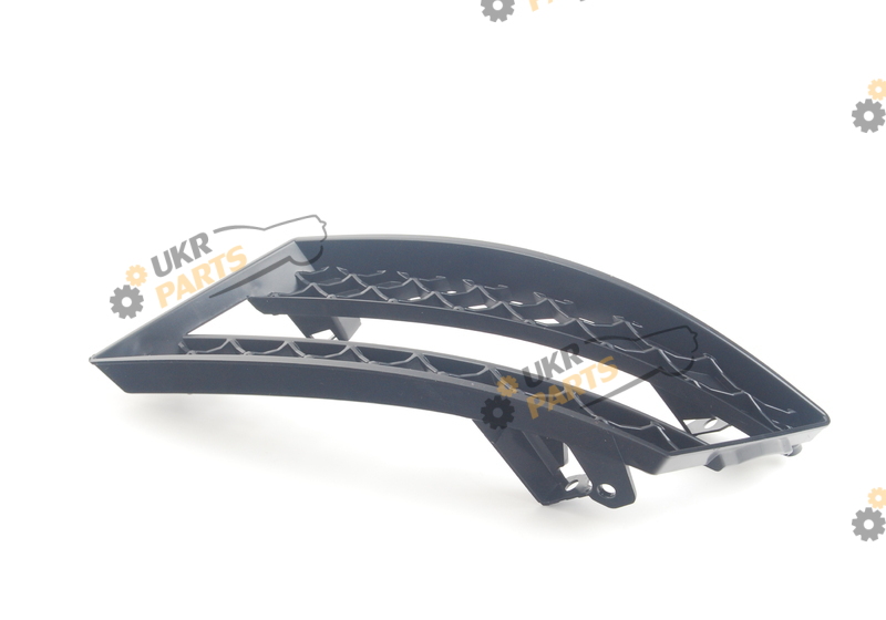 Решетка переднего бампера MERCEDES-BENZ A2188850753