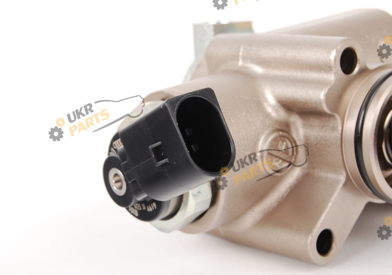 PUMPE VAG 06F127025M PUMPE VAG 06F127025M