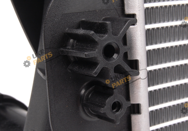 KUEHLER VAG 8E0121251AQ KUEHLER VAG 8E0121251AQ