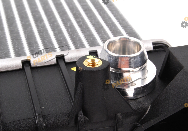 KUEHLER VAG 8E0121251AQ KUEHLER VAG 8E0121251AQ
