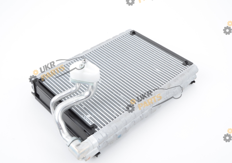Испаритель кондиционера VAG 8K1898967A