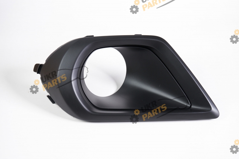 Решетка переднего бампера SUBARU 57731SG030