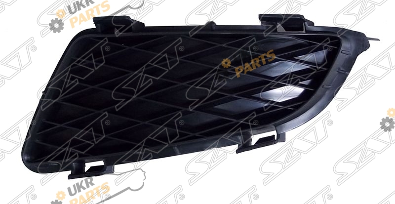 Решетка переднего бампера sat ST-MZ25-000C-2
