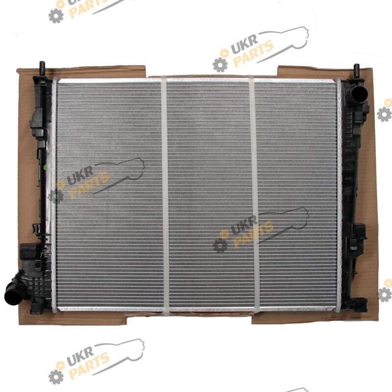 Радиатор охлаждения двигателя Sato R12107