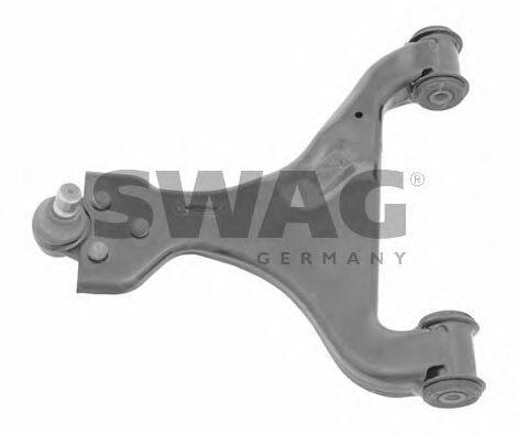 Рычаг подвески SWAG 10 92 4532