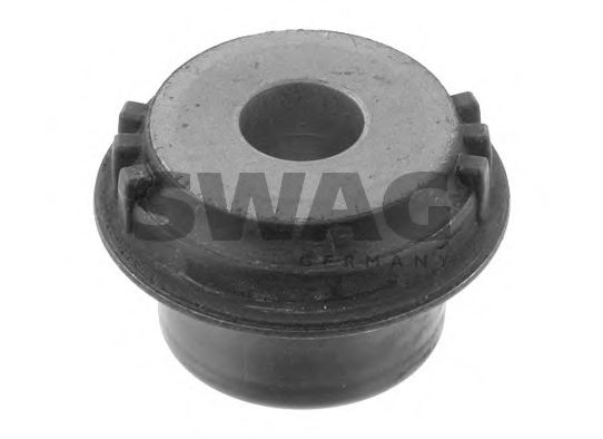 Сайлентблок рычага SWAG 10 93 6167