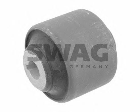 Сайлентблок рычага SWAG 30 92 6381