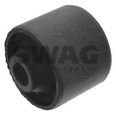 Сайлентблок рычага SWAG 55 79 0005