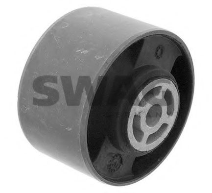 Подушка двигателя SWAG 62 13 0003