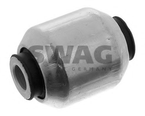 Сайлентблок рычага SWAG 74 94 6182
