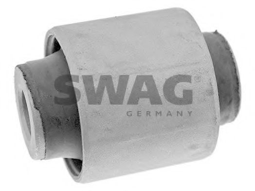 Сайлентблок рычага SWAG 80 94 1124