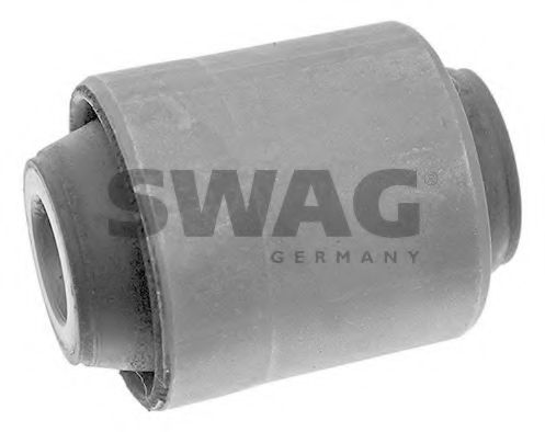 Сайлентблок рычага SWAG 80 94 1132