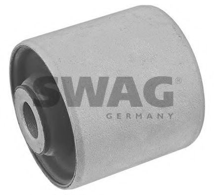 Сайлентблок рычага SWAG 80 94 1136
