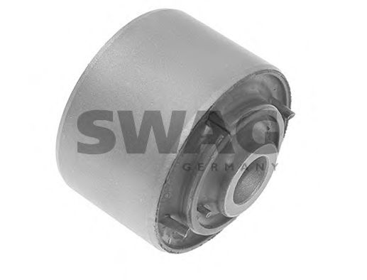 Сайлентблок рычага SWAG 80 94 1151