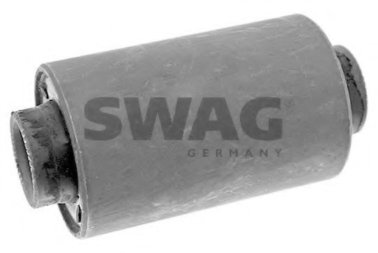 Сайлентблок рычага SWAG 82 94 2518