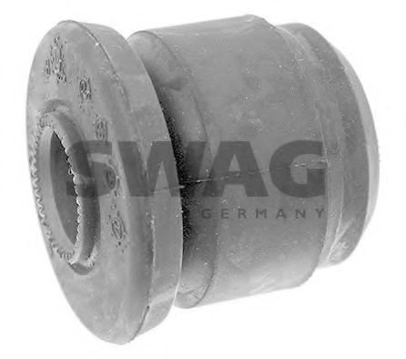 Сайлентблок рычага SWAG 82 94 2521