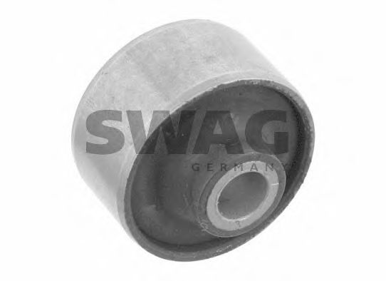 Сайлентблок рычага SWAG 89 92 8695