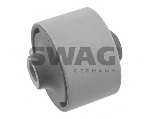 Сайлентблок рычага SWAG 90 92 9665