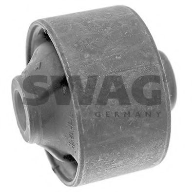 Сайлентблок рычага SWAG 90 94 1424