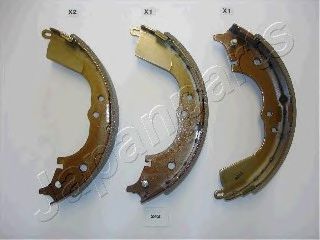 Тормозные колодки барабанные JAPANPARTS GF-242AF