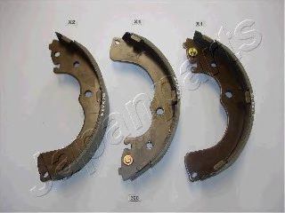 Тормозные колодки барабанные JAPANPARTS GF-300AF