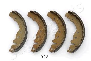 Тормозные колодки барабанные JAPANPARTS GF-913AF