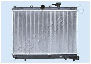 Радиатор охлаждения двигателя JAPANPARTS RDA333013