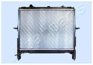 Радиатор охлаждения двигателя JAPANPARTS RDA333016