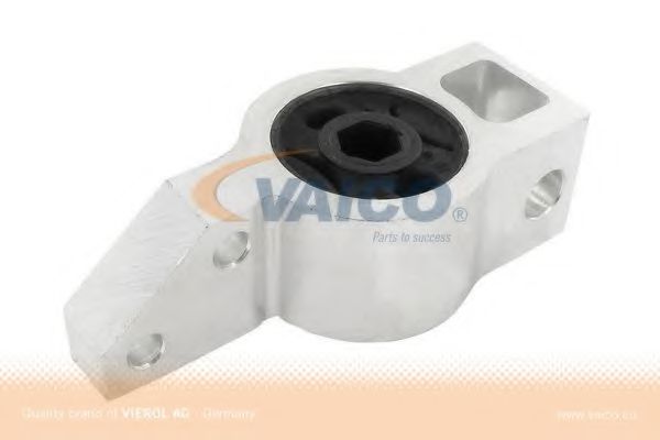 Сайлентблок рычага VAICO V10-0706
