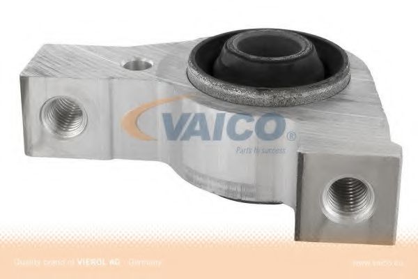 Сайлентблок рычага VAICO V22-9505