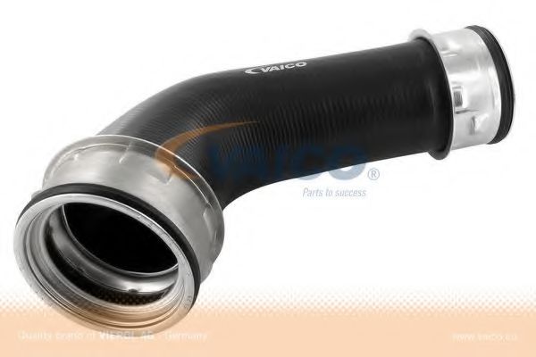 Патрубок наддува VAICO V10-2897