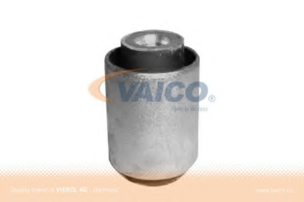 Сайлентблок рычага VAICO V20-1040