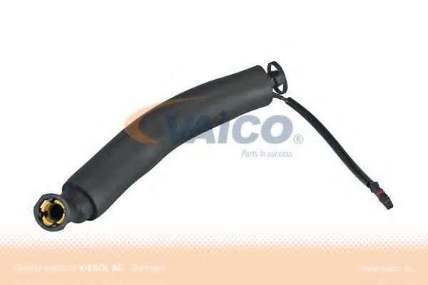 Шланг вентиляции картера VAICO V20-2597