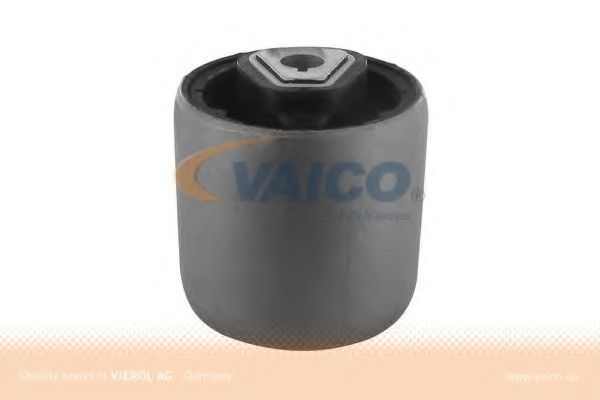 Сайлентблок рычага VAICO V20-9757