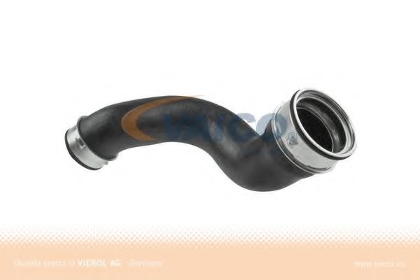 Патрубок наддува VAICO V30-1789