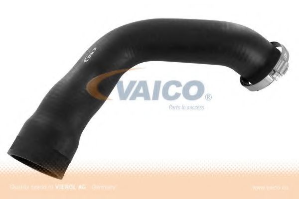 Патрубок наддува VAICO V30-2243